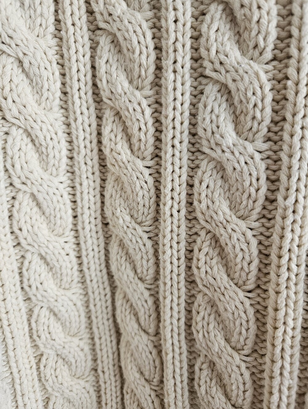 Vintage Ralph Lauren Cream Chunky Cable Knit Oversized Sweater - Picture 10 of 10